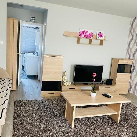 HajdúszoboszlóTamara Apartman公寓 外观 照片