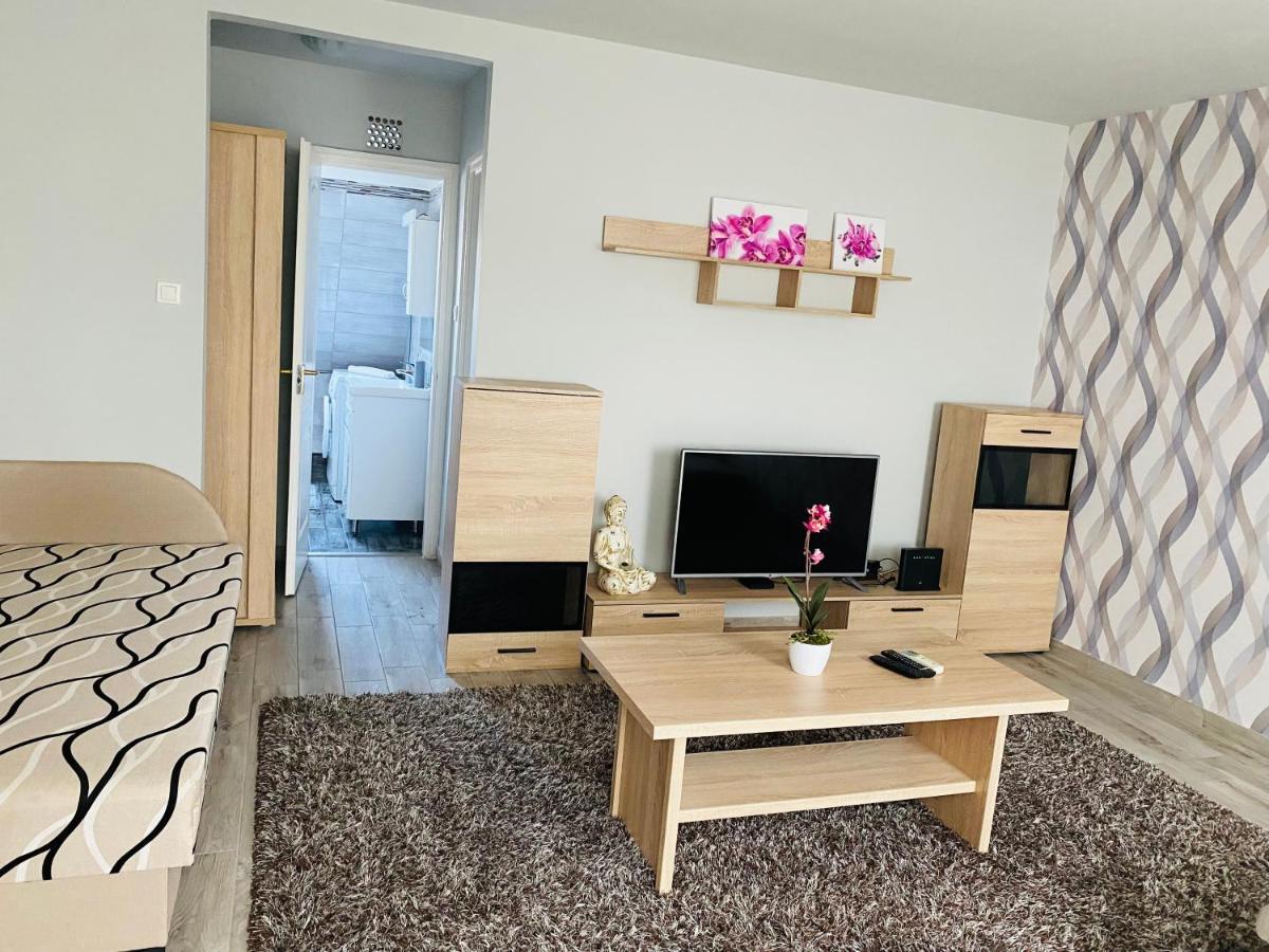 HajdúszoboszlóTamara Apartman公寓 外观 照片